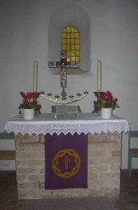 Altar in der Kirche Olderup